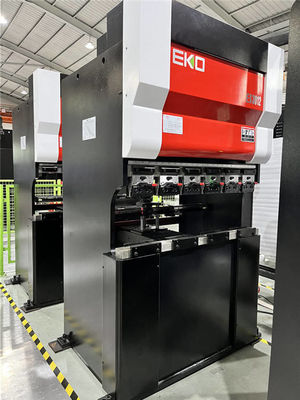 Metal Sheet Bending 3 Axis CNC NC Hydraulic Press Brake Machine 30t 1600